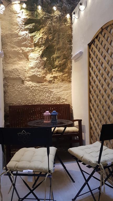 Spinola Seafront Apartment St. Julian's Zewnętrze zdjęcie
